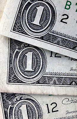 포토 JPG 해외이미지 1 종이 백그라운드 컨셉 돈 비즈니스 사람없음 금융 숫자 쌓기 달러 미국 힘 저축 그룹 고급 큼 수집 심볼 오브젝트 사인 투자 만들기 모음 흙더미 계산서 해외202004 해외포토 문자 북아메리카 모션 경제 흙 재산 크기 파일형식 더미 이미지허브