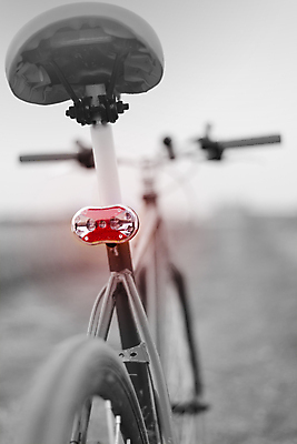 포토 JPG 해외이미지 라이프스타일 실루엣 도로 스포츠 여행 포즈 백그라운드 밭 자연 하늘 휴가 건강 사람없음 야외 운동 태양 노란색 일출 자전거 일몰 새벽 바퀴 승차 저녁 연습 속도 순환 주말 라이더 레이서 바이킹 해외202004 해외포토 자연요소 길 컬러 농업 교통시설 모션 촬영기법 생활 노을 바이크 야간 생태계 파일형식 이미지허브