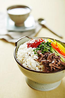 포토 JPG 스튜디오촬영 그릇 한식 음식 실내 사람없음 비빔밥 국내포토 식기 내부 파일형식