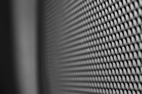 포토 JPG 해외이미지 디자인 산업 음악 백그라운드 패턴 표면 추상 사람없음 가로 전자제품 빛 금속 디지털 어둠 힘 소리 회색 과학기술 덮개 구멍 그릴 보호 소프트포커스 플라스틱 철 질감 오디오 육각형 망사 벌집 베이스 알루미늄 엘리먼트 해외202004 해외포토 도형 컬러 컨셉 무늬 재질 주방용품 현악기 문화예술 기술 촬영기법 뚜껑 직물 파일형식 이미지허브