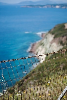 포토 JPG 해외이미지 바다 여행 경사 사람없음 파란색 이탈리아 절벽 지중해 철사 해외202004 해외포토 유럽 컬러 파일형식 이미지허브