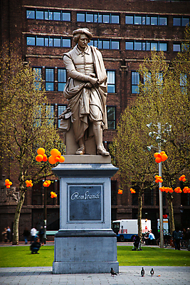 포토 JPG 해외이미지 디자인 조각 건축양식 미술 사람없음 조각상 묘사 네덜란드 복고 화가 암스테르담 해외202004 해외포토 직업 건축 유럽 문화예술 조형물 파일형식 이미지허브