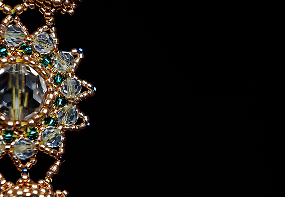 포토 JPG 해외이미지 전통 접시 손 여자 문화 바다 백그라운드 패턴 비즈니스 목걸이 장신구 팔찌 자연 건강 선물 미술 사람없음 장식 빛 세트 유행 귀걸이 검은색 장비 흰색 황금 고급 정상 보석 수집 오브젝트 복고 내추럴 핸드메이드 스타일 해외202004 해외포토 식기 컬러 컨셉 무늬 문화예술 사람 신체부위 광석 생태계 파일형식 이미지허브