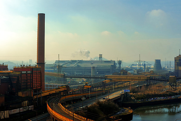 포토 JPG 해외이미지 주간 하늘 사람없음 야외 조선소 산업시설 산업현장 전경 해외202004 해외포토 자연요소 산업 풍경 파일형식 탑뷰 이미지허브