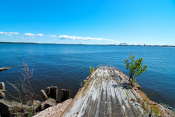 포토 JPG 해외이미지 바다 백그라운드 자연 하늘 풍경 사람없음 목재 물 여름 항구 사진촬영 만 스카이라인 부둣가 해외202004 해외포토 자연요소 나무 계절 재료 교통시설 촬영 생태계 파일형식 이미지허브