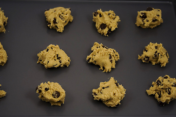 포토 JPG 해외이미지 엄마 따뜻함 요리 사람없음 쿠키 초콜릿 대접 신선 작업 뜨거움 황금 오븐 달콤 설탕 굽기 반죽 버터 시트 수유 영양분 해외202004 해외포토 가족 디저트 가전제품 맛 구이 파일형식 이미지허브