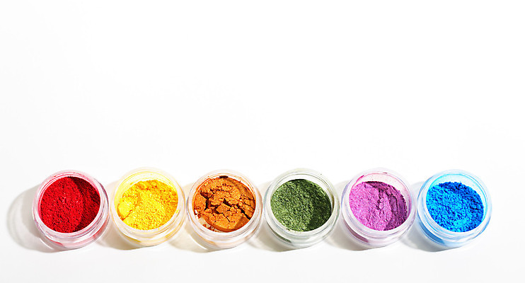 포토 JPG 해외이미지 얼굴 선 백그라운드 그림자 사람없음 빨간색 파란색 컬러풀 화장 노란색 유행 페인트 화장품 방 흰색 화려 냄비 가루 아이섀도 최초 몸단장 고립 줄서기 해외202004 해외포토 컬러 컨셉 모션 신체부위 뷰티 솥 파일형식 이미지허브