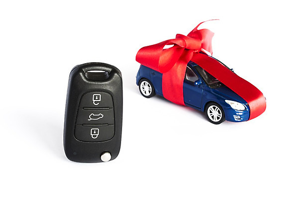 포토 JPG 해외이미지 디자인 리본 컨셉 크리스마스 일러스트 교통시설 자동차 열쇠 추상 휴가 기념 선물 사람없음 빨간색 파란색 쇼핑 반사 디지털 축제 놀람 운전 흰색 축하 우승 생일 시장 우아함 구매 묘사 속도 활 주기 기회 패키지 모터 고립 승자 자동 포장소품 해외202004 해외포토 기념일 감정 육상교통 컬러 교통 무늬 포장 모션 표정 최고 오브젝트 시설 포장재료 파일형식 이미지허브