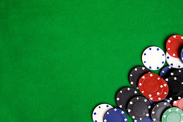 포토 JPG 해외이미지 디자인 백그라운드 패턴 놀이 탁자 성공 표면 프레임 사람없음 빨간색 초록색 파란색 컬러풀 쌓기 우주 검은색 게임 흰색 우승 도박 닫기 묘사 카지노 질감 기회 각도 포커 잭 곤봉 라스베가스 펠트 해외202004 해외포토 스포츠용품 컬러 가구 컨셉 무늬 모션 최고 트럼프 파일형식 천_직물 이미지허브