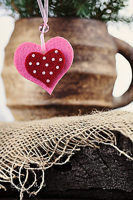 포토 JPG 해외이미지 나무 디자인 계절 별 백그라운드 컨셉 크리스마스 겨울 휴가 새로움 새해 발렌타인데이 사랑 사람없음 목재 장식 빨간색 축제 수확 흰색 하트 시골 축하 인사 신용카드 12월 심볼 오브젝트 복고 해피뉴이어 모음 내추럴 노엘 옛날 핸드메이드 카피스페이스 해외202004 해외포토 자연요소 모양 식물 기념일 감정 컬러 농업 재료 데이이벤트 한글 금융 공백 새해인사 예절 날짜 파일형식 이미지허브