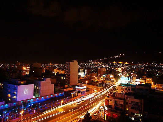 포토 JPG 해외이미지 외관 도로 비즈니스 건축양식 하늘 거리 풍경 사람없음 건물 파란색 빛 도시풍경 사무실 황혼 새벽 도시 도심 정상 야간 정사각형 수로 장면 지역 타운 대도시 스카이라인 이란 해외202004 해외포토 자연요소 도형 건축물 건축 길 컬러 중동 교통시설 일몰 파일형식 이미지허브
