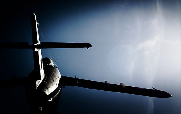 포토 JPG 해외이미지 날개 하늘 비행기 사람없음 파란색 금속 수확 항공 군용 싸움 옛날 해외202004 해외포토 컬러 농업 항공교통 모션 재질 대중교통 군대 파일형식 이미지허브