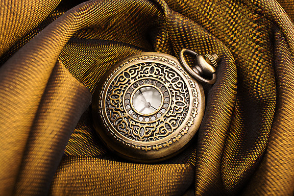 포토 JPG 해외이미지 손 시계 사람없음 금속 수확 골동품 시간 클래식 주머니 손목시계 오브젝트 복고 과거 캔버스 자루 타이머 분 옛날 해외202004 해외포토 컨셉 농업 장신구 재질 신체부위 파일형식 이미지허브