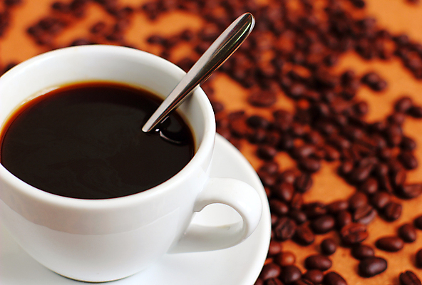 포토 JPG 해외이미지 전통 식기 커피 음료 백그라운드 아침 콩 씨앗 사람없음 컵 갈색 숟가락 검은색 이탈리아 카페 머그컵 흰색 신선 뜨거움 도자기 맛 아침식사 낟알 굽기 질감 아로마 에스프레소 내추럴 모카 백자 아라비카 카페인 스타일 해외202004 해외포토 주간 식물 유럽 컬러 컨셉 곡류 수저 상점 식사 구이 파일형식 이미지허브