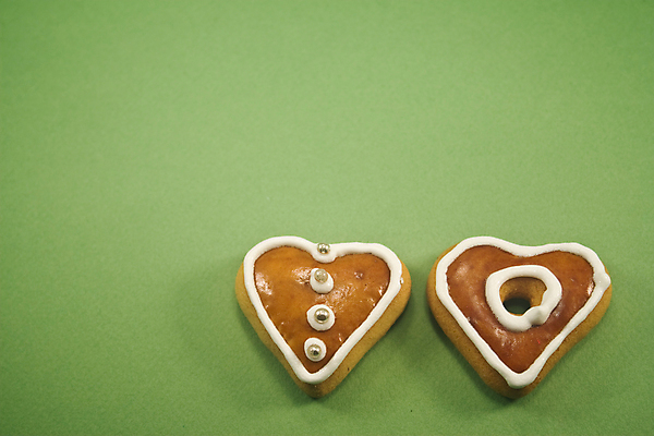 포토 JPG 해외이미지 전통 계절 음식 빵 크리스마스 겨울 휴가 디저트 선물 사람없음 장식 쿠키 과자 얼음 축제 침묵 하트 축하 대접 달콤 맛 유혹 설탕 굽기 묘사 생강 충동구매 고립 노엘 핸드메이드 프로스팅 해외202004 해외포토 자연요소 모양 기념일 컨셉 채소 쇼핑 소리 구이 제빵 과소비 파일형식 이미지허브