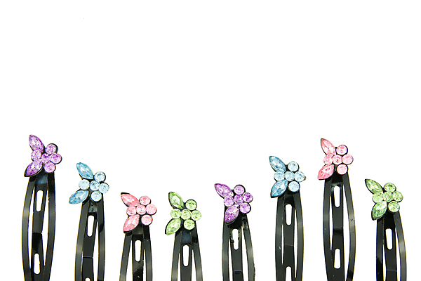 포토 JPG 해외이미지 헤어스타일 분홍색 나비 사람없음 초록색 파란색 유행 보라색 검은색 흰색 슛 몸단장 고립 유아독존 스타일 해외202004 해외포토 컬러 곤충 파일형식 이미지허브