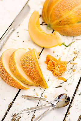 포토 JPG 해외이미지 음식 조각 백그라운드 농업 다이어트 오렌지 과일 부분 자연 건강 사람없음 빨간색 초록색 물 노란색 신선 달콤 멜론 상쾌 날것 슬라이스 숙성 채식주의자 해외202004 해외포토 자연요소 감정 산업 컬러 맛 생태계 채식 파일형식 이미지허브