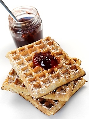 포토 JPG 해외이미지 음식 다이어트 과일 딸기 아침 디저트 건강 요리 사람없음 쌓기 과자 케이크 흰색 대접 신선 황금 달콤 아침식사 잼 설탕 먹기 벨기에 와플 팬케이크 고립 페스츄리 해외202004 해외포토 주간 빵 컬러 모션 식사 소스_음식 맛 서유럽 파일형식 이미지허브