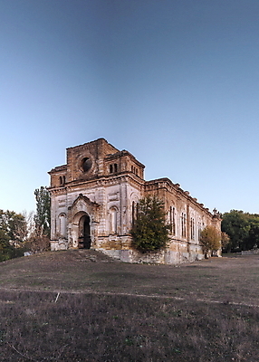 포토 JPG 해외이미지 외관 종교 길 여행 건축양식 풍경 사람없음 야외 건물 여름 성당 교회 마을 역사 재산 성자 저녁 버리기 폐허 신성 고딕 교외 방법 순례 우크라이나 스타일 해외202004 해외포토 건축물 계절 건축 유럽 종교건축 모션 금융 야간 파일형식 이미지허브