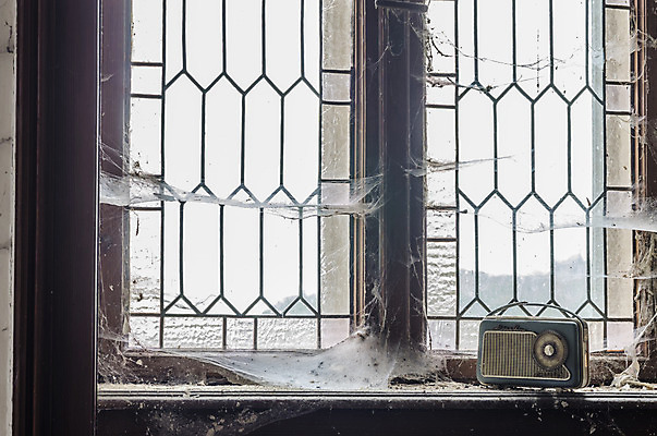 포토 JPG 해외이미지 벽 건축양식 창문 주택 이야기 사람없음 건물 탐험 역사 빌라 천연기념물 발견 떠남 무인 옛날 파멸 해외202004 해외포토 건축물 건축 컨셉 모션 파일형식 소멸 이미지허브