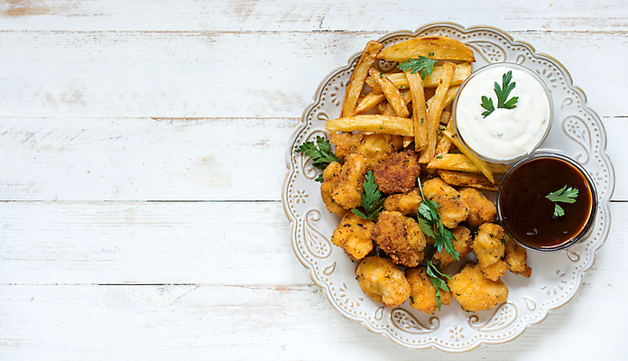 포토 JPG 해외이미지 접시 음식 다이어트 감자 패스트푸드 파슬리 육류 요리 사람없음 노란색 우주 식당 저녁식사 치킨 공백 튀김 감자튀김 신선 황금 맛 정크푸드 메뉴 마요네즈 점심식사 부스러기 빵가루 인기 해외202004 해외포토 식기 컬러 컨셉 채소 식재료 건강 상점 식사 소스_음식 인스턴트 닭고기요리 파일형식 이미지허브