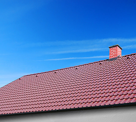 포토 JPG 해외이미지 외관 백그라운드 패턴 건축양식 하늘 지붕 주택 굴뚝 사람없음 빨간색 파란색 갈색 덮개 재산 보호 정상 옥상 타일 묘사 질감 점토 줄서기 진짜 해외202004 해외포토 건축 컬러 컨셉 무늬 모션 건물 금융 뚜껑 파일형식 이미지허브