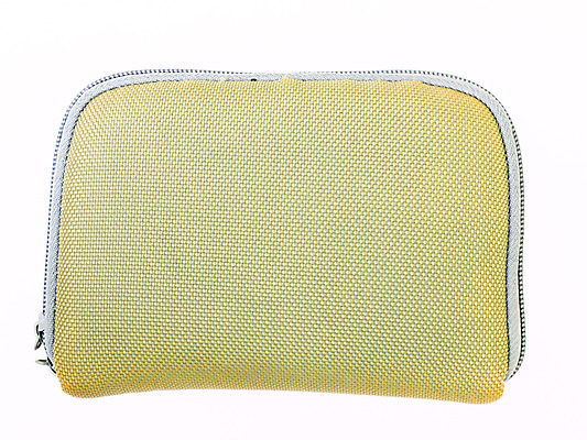 포토 JPG 해외이미지 백그라운드 가방 통신 사람 사람없음 사무실 디지털 스크린 회색 덮개 닫기 연결 주머니 작음 흰배경 잠금 지퍼 고립 해외202004 해외포토 잡화 컬러 비즈니스 모션 뚜껑 흰색 크기 보안 파일형식 이미지허브