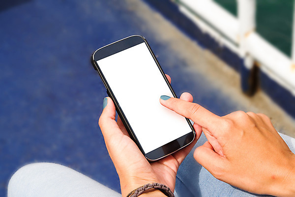 포토 JPG 해외이미지 손 컨셉 프레임 사람 사람없음 스마트폰 핸드폰 우주 스크린 공백 장비 터치 정보 흰색 가리킴 잡기 메시지 닫기 전화기 묘사 전자 지역 보여주기 고립 터치스크린 카피스페이스 해외202004 해외포토 컬러 모션 손짓 신체부위 전자제품 스마트기기 파일형식 이미지허브