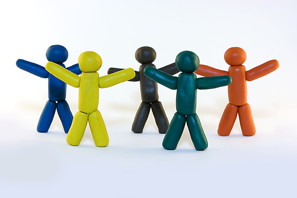 포토 JPG 해외이미지 남자 행복 어린이 조각 백그라운드 컨셉 신체 가족 성공 협력 아이디어 함께함 창조 3 서기 사람 사람없음 빨간색 장난감 숫자 갈색 노란색 손들기 검은색 우정 기쁨 피규어 흰색 그룹 작음 오브젝트 점토 커뮤니티 고립 왁스 줄서기 통일 해외202004 해외포토 문자 감정 컬러 관계 모션 친구 미니어처 크기 파일형식 이미지허브