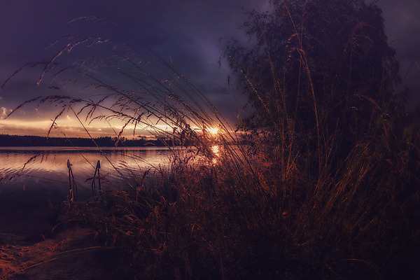 포토 JPG 해외이미지 구름 실루엣 호수 여행 백그라운드 자연 벽지 하늘 휴가 휴식 따뜻함 풍경 사람없음 야외 빨간색 물 강 컬러풀 햇빛 태양 반사 여행객 평화 일출 일몰 저녁 엽서 내추럴 바이에른 수평선 해외202004 해외포토 자연요소 컬러 컨셉 독일 촬영기법 사람 노을 야간 편지 생태계 파일형식 이미지허브