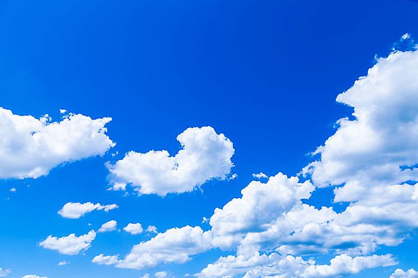 포토 JPG 해외이미지 구름 계절 백그라운드 자연 하늘 날씨 프레임 풍경 사람없음 야외 가로 여름 파란색 빛 햇빛 태양 우주 환경 맑음 침묵 자유 가을 흰색 그룹 솜털 해외202004 해외포토 자연요소 컬러 컨셉 소리 생태계 파일형식 이미지허브