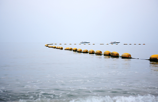 포토 JPG 해외이미지 아시아 모래 바다 여행 파타야 태국 자연 하늘 아침 휴가 항해 동양인 풍경 사람없음 야외 물 여행객 자유 보트 닫기 고독 네비게이션 수평선 해외202004 해외포토 주간 자연요소 감정 나라 컨셉 배_교통 모션 사람 인종 생태계 파일형식 이미지허브