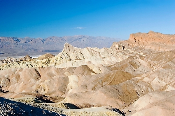 포토 JPG 해외이미지 공원 모래 벽 여행 자연 산 건조 풍경 경사 사람없음 야외 여름 여행객 환경 계곡 침묵 사막 탐험 바위 뜨거움 황무지 균열 언덕 캘리포니아 진흙 온도 깊이 전국 지리 지질학 해외202004 해외포토 계절 공공시설 교육 모션 사람 미국 소리 돌_바위 생태계 파일형식 이미지허브