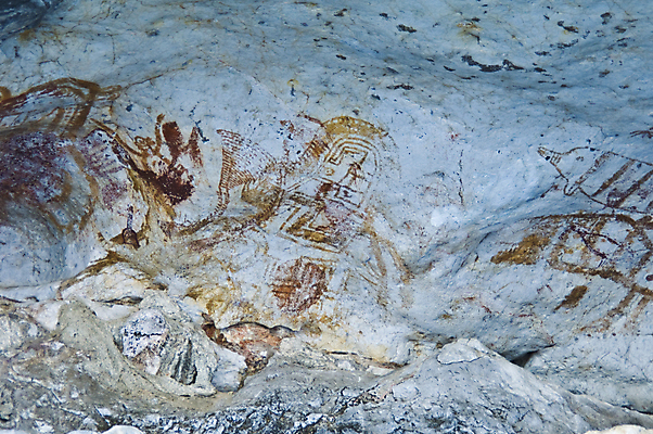 포토 JPG 해외이미지 공원 바다 태국 사람없음 빨간색 흰색 만 동굴 그림 선사시대 옛날 해외202004 해외포토 공공시설 아시아 컬러 역사 파일형식 이미지허브