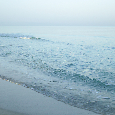 포토 JPG 해외이미지 구름 선 모래 파도 바다 섬 여행 자연 하늘 휴가 열대 항해 따뜻함 풍경 사람없음 초록색 물 여름 파란색 태양 평화 침묵 꿈 젖음 뜨거움 탈출 고립 이국적 짠맛 터키석 파라다이스 수평선 해외202004 해외포토 자연요소 계절 컬러 컨셉 배_교통 소리 맛 보석 생태계 파일형식 이미지허브