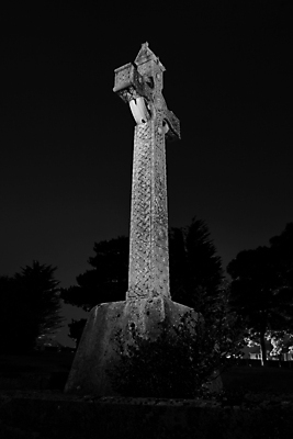 포토 JPG 해외이미지 기독교 종교 백그라운드 십자가 건축양식 기념 사람없음 어둠 각도 기념물 목각 천연기념물 옛날 장례식 화강암 해외202004 해외포토 건축 암석 파일형식 이미지허브