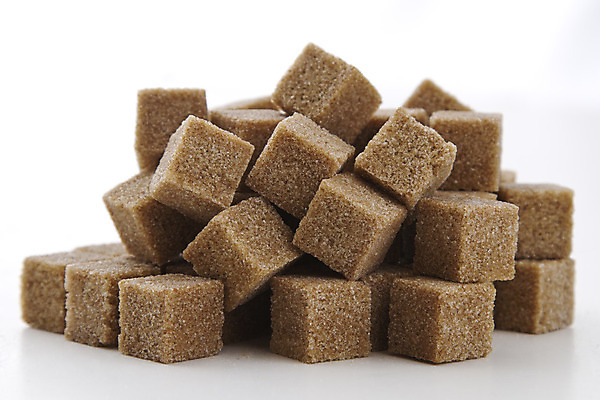 포토 JPG 해외이미지 음식 조각 재료 지팡이 추상 사탕 사람없음 갈색 흰색 크리스탈 큐브 묘사 정사각형 당뇨병 해로움 해외202004 해외포토 도형 컬러 컨셉 무늬 디저트 질병 광석 파일형식 이미지허브