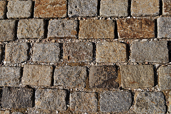 포토 JPG 해외이미지 도로 길 조각 백그라운드 패턴 부분 표면 날씨 벽돌 사람없음 일상 가로 블록 회색 조약돌 바위 거친 보행로 파편 오솔길 타일 질감 직사각형 고체 옛날 콘크리트 많음 규칙적 해외202004 해외포토 도형 컬러 컨셉 무늬 교통시설 라이프 돌_바위 파일형식 이미지허브