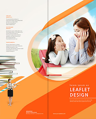 전신 PSD 템플릿 편집 표지디자인 북디자인 출판디자인 여자 교육 표지 어린이 리플렛 2단접지 북커버 서기 앉기 팜플렛 상반신 성인 앞모습 책 세명 턱괴기 한국인 이미지템플릿 뷰포인트 모션 사람 동양인 파일형식