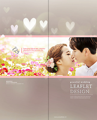 PSD 템플릿 편집 표지디자인 북디자인 커플 출판디자인 여자 표지 남자 신부 리플렛 신랑 결혼 꽃밭 2단접지 북커버 신혼부부 키스 팜플렛 상반신 20대 성인 두명 눈감음 한국인 하트 코스모스 결혼반지 이미지템플릿 모양 부부 꽃 관계 모션 사람 동양인 이벤트 청년 반지 애정표현 신혼 파일형식