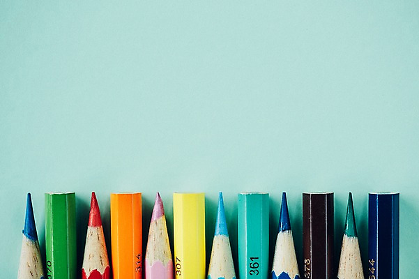 포토 JPG 스튜디오촬영 백그라운드 학용품 색연필 실내 근접촬영 사람없음 컬러풀 필기구 오브젝트 국내포토 뷰포인트 컬러 문구용품 내부 파일형식