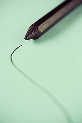 포토 JPG 스튜디오촬영 종이 백그라운드 학용품 색연필 실내 사람없음 아웃포커스 필기구 오브젝트 국내포토 문구용품 촬영기법 내부 파일형식