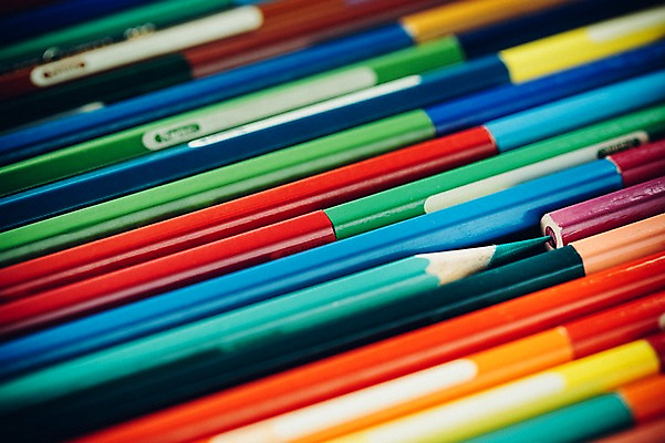 포토 JPG 스튜디오촬영 백그라운드 학용품 색연필 실내 사람없음 필기구 오브젝트 국내포토 문구용품 내부 파일형식