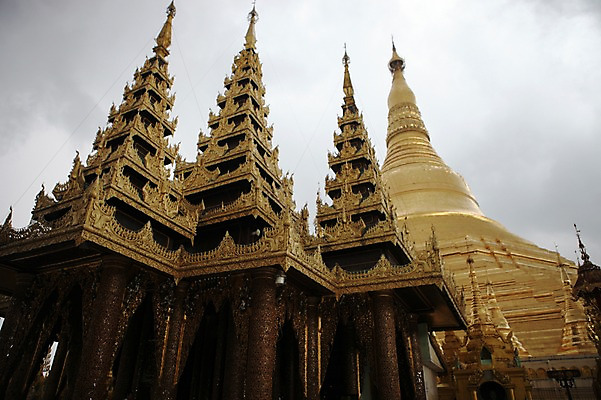 포토 JPG 주간 해외 아시아 불교 풍경 사람없음 야외 불탑 미얀마 쉐다곤파고다 양곤 국내포토 자연요소 나라 종교 종교건축 파일형식