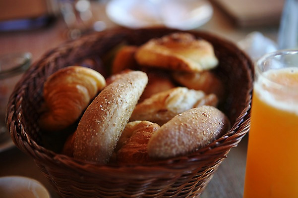 포토 JPG 해외 아시아 빵 사람없음 바구니 여러개 베트남 나트랑 국내포토 나라 음식 다수 동남아시아 파일형식