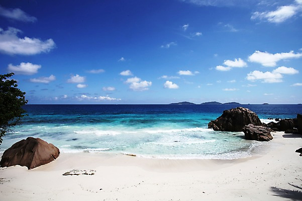 포토 JPG 주간 해외 바다 아프리카 풍경 해변 사람없음 야외 모래사장 바위 세이셸 라디그 국내포토 자연요소 나라 돌_바위 파일형식