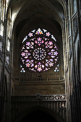 포토 JPG 해외 유럽 창문 실내 사람없음 성당 세계문화유산 체코 프라하 스테인드글라스 비투스성당 국내포토 나라 종교건축 유리 내부 문화재 파일형식