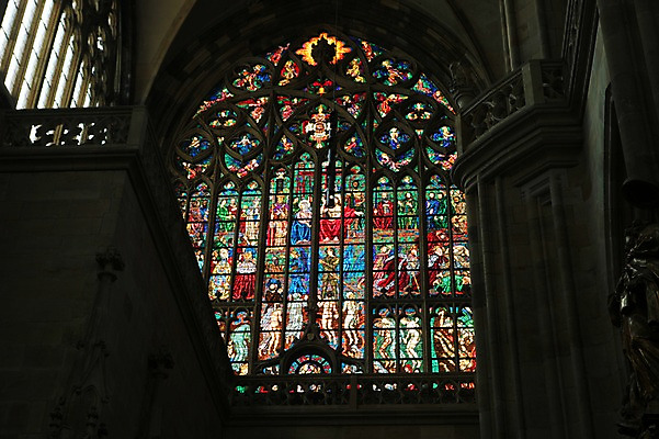 포토 JPG 해외 유럽 창문 실내 사람없음 성당 세계문화유산 체코 프라하 스테인드글라스 비투스성당 국내포토 나라 종교건축 유리 내부 문화재 파일형식