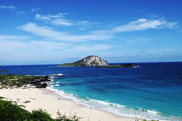 포토 JPG 주간 해외 바다 섬 아메리카 사람 풍경 여러명 해변 야외 모래사장 미국 하와이 국내포토 자연요소 다수 북아메리카 대륙 파일형식