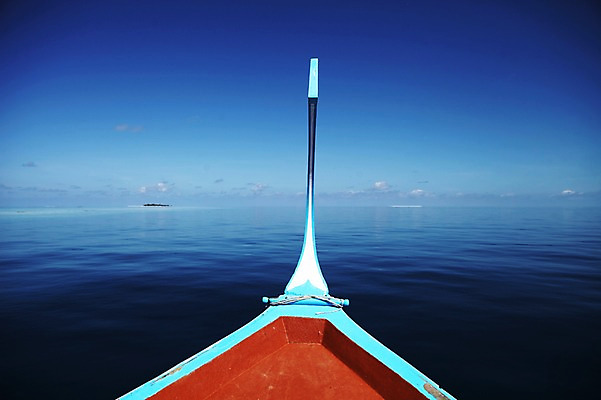 포토 JPG 주간 해외 아시아 바다 하늘 사람없음 야외 뱃머리 몰디브 선박 국내포토 자연요소 나라 수상교통 배_교통 파일형식